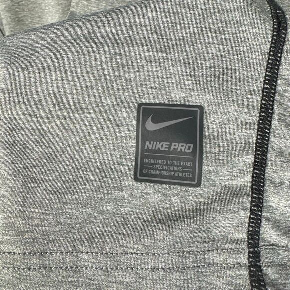 Nike Pro Shirt Men’s XL Gray Fitted Long Sleeve Dri Fit Shirt - Picture 2 of 9